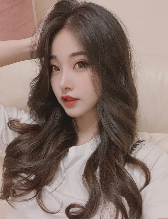 妹子多人验证，提的要求都会满足，这Sao货太Sao了，淫语不断